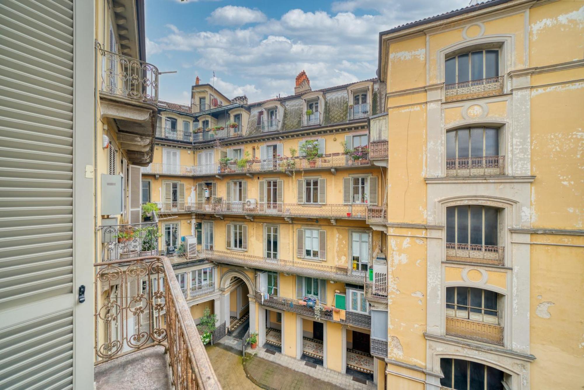 Residenza Bertola 23 Apartment